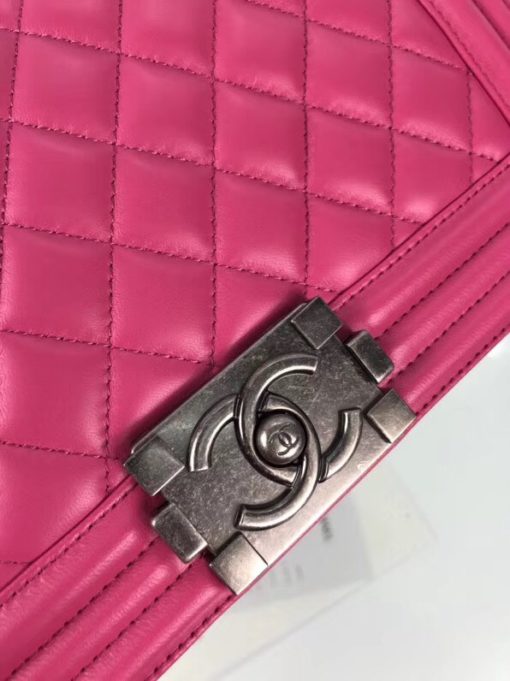 CHANEL 'Boy' Diamond Quilted Leather Flap Bag. Original Quality Bag including gift box, care book, dust bag, authenticity card. Created by Karl Lagerfeld, the iconic design owes its name to Gabrielle Chanel's first love, Boy Capel. This Chanel Boy Flap Bag Quilted is every woman's dream. Crafted from calfskin leather, the bag features Chanel's signature diamond quilting, chunky chain link strap with leather shoulder pad, and metal-tone hardware accents. Its CC Boy logo closure opens to a fabric-lined interior with slip pocket perfect for daily essentials. A sought-after, luxurious accessory. | CRIS&COCO Authentic Quality bags and Accessories