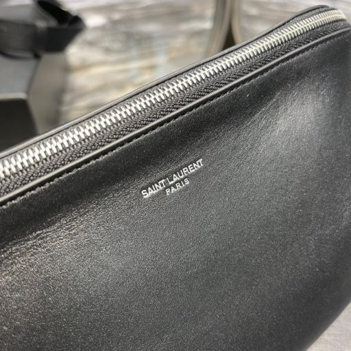 SAINT LAURENT Classic Crossbody Bag