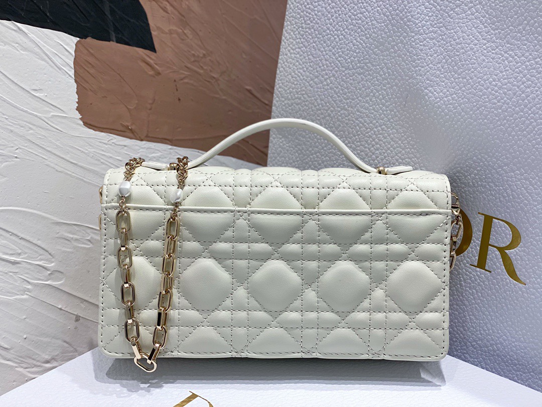 Dior lady dior outlet clutch