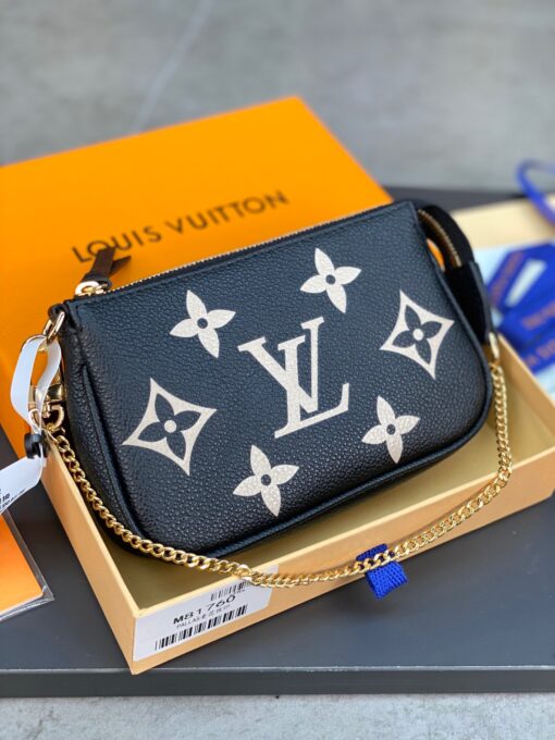 Authentic Louis Vuitton Long Wallet/box/shopping Bag Included