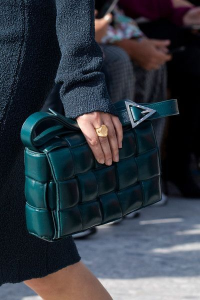 BOTTEGA VENETA Cassette Bag in deep green