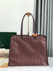 Hardy PM Bag. Authentic quality luxury bag crafted in genuine leather comes with authenticity card, dust bag and gift bag. Effortless Elegance, Everyday Function. The Hardy PM bag is the perfect companion for everyday use or work, easily fitting A4 files with ease. Designed for those who value lightness, flexibility, and added security, it features a zip closure to keep your essentials safe. With long, comfortable handles, it's ideal for carrying over the shoulder all day with ease. - CRIS&COCO Hardy PM Bag. Authentic quality luxury bag crafted in genuine leather comes with authenticity card, dust bag and gift bag. Effortless Elegance, Everyday Function. The Hardy PM bag is the perfect companion for everyday use or work, easily fitting A4 files with ease. Designed for those who value lightness, flexibility, and added security, it features a zip closure to keep your essentials safe. With long, comfortable handles, it's ideal for carrying over the shoulder all day with ease.