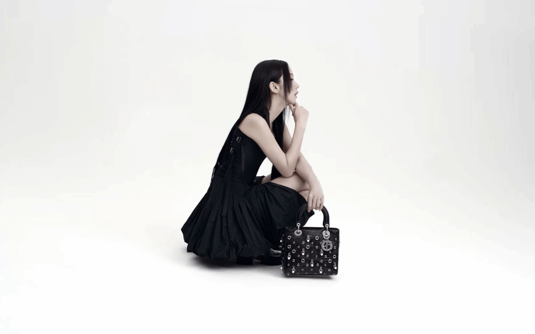 Wedding Guest Bags That Won’t Upstage the Bride (But Might Steal the Dance Floor)