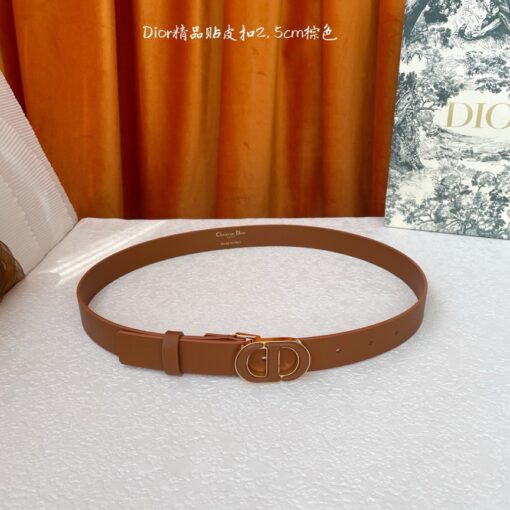 30 Montaigne Belt. Authentic quality luxury belt crafted in genuine leather comes with authenticity card, dust bag and gift bag. Elevate Every Look! Inspired by the iconic 30 Montaigne bag, this belt is a refined expression of *ior’s timeless craftsmanship. Crafted in smooth brown calfskin, it’s enriched with a gleaming CD buckle in antique gold-finish metal—an instantly recognizable emblem of the House. Sleek yet versatile, its design pairs effortlessly with jeans, skirts, or dresses, making it a wardrobe essential that transitions from day to evening with ease. More than just an accessory, the 30 Montaigne belt is a statement of elegance, sophistication, and unmistakable *ior heritage.